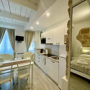protea-house.hotelsalgherosardinia.com/